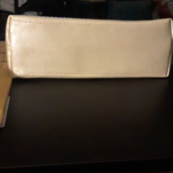 New snake print Lancome makeup bag - Picture 4 of 7